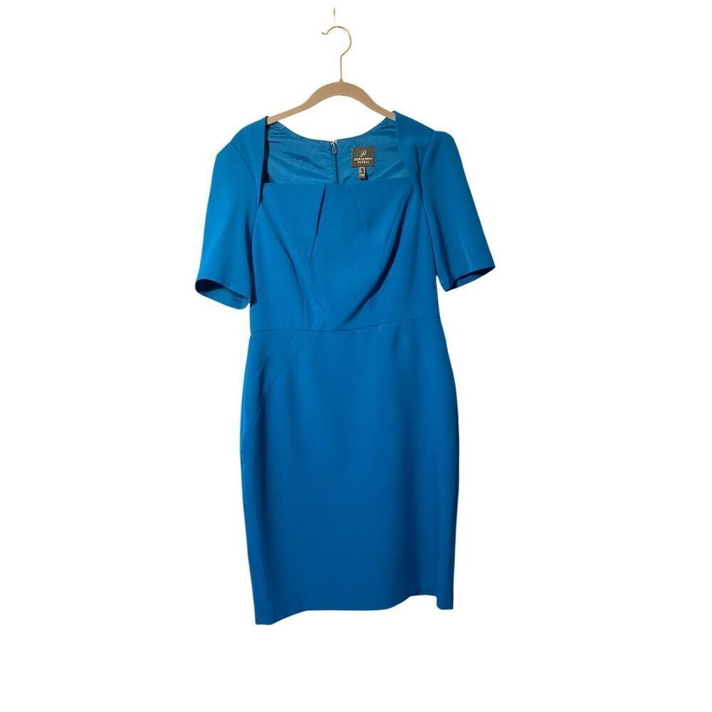 ￼Adrianna Papell sheath dress emerald green knee length size 8